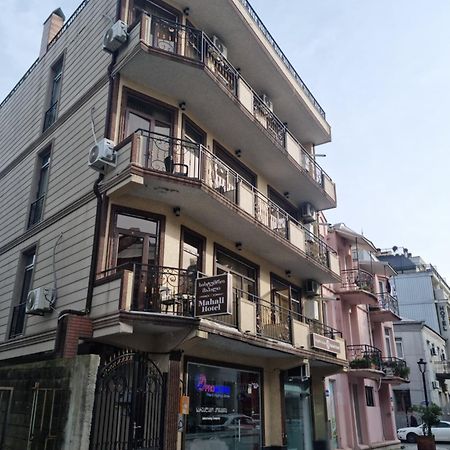 Mahali Hotel Batoemi Buitenkant foto